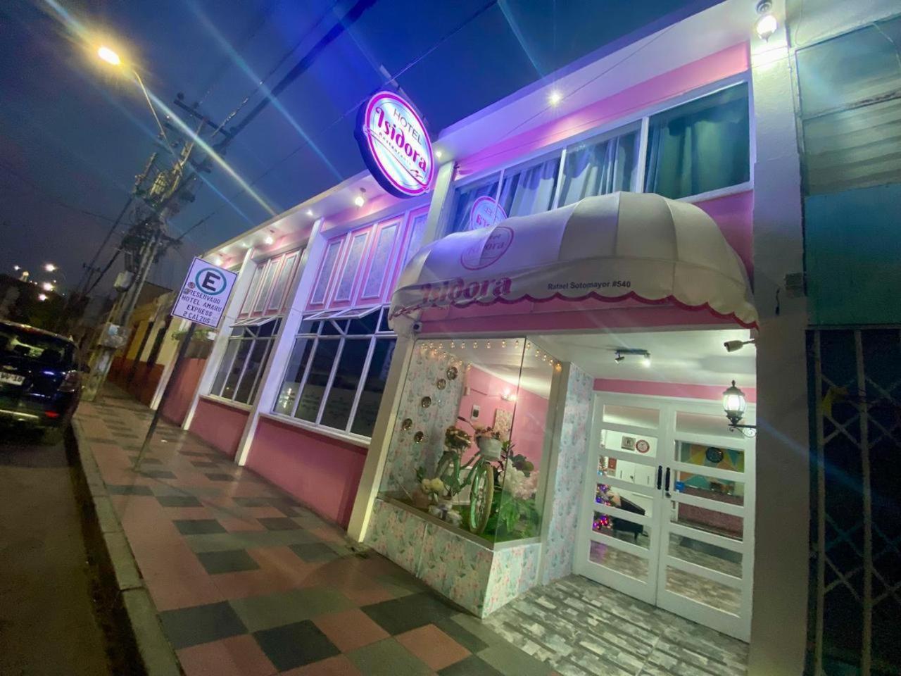 Hotel Y Restaurant Isidora 阿里卡 外观 照片