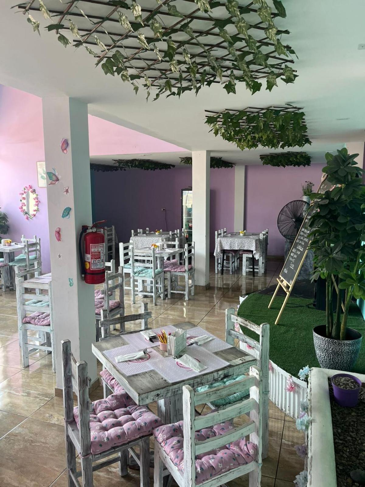 Hotel Y Restaurant Isidora 阿里卡 外观 照片