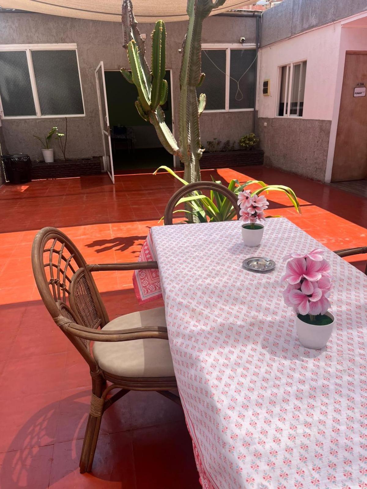 Hotel Y Restaurant Isidora 阿里卡 外观 照片